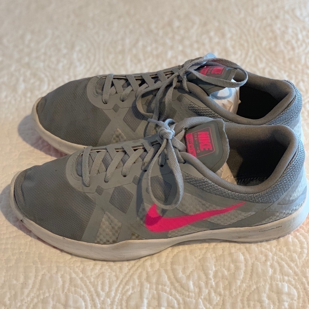 Nike Lunar Lux Training Shoe Grey/Pink - Picture 5 of 8